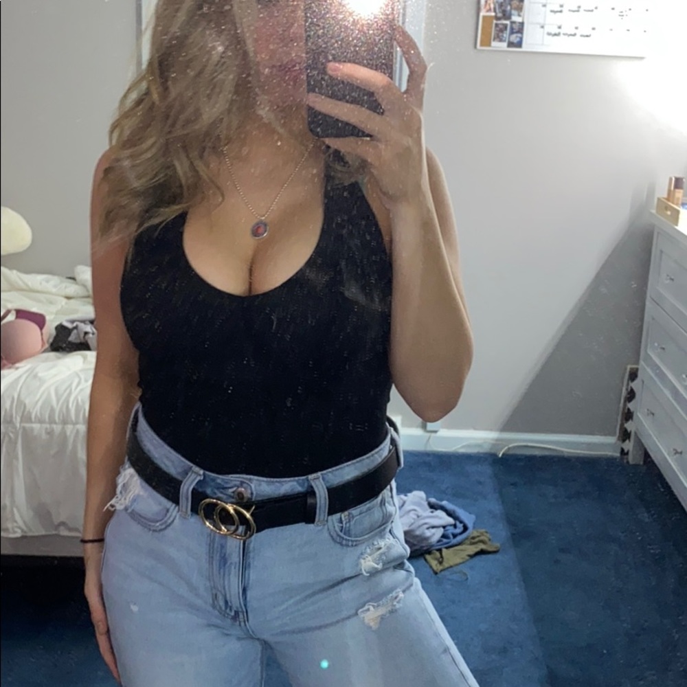 scoop neck black body suit